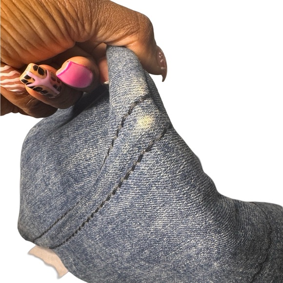 ‼️SOLD‼️Prada Denim Canapa Tote Large Preloved - Picture 10 of 16